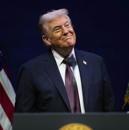Supremo dos EUA permite detenção de migrantes em Los Angeles após recurso de Trump