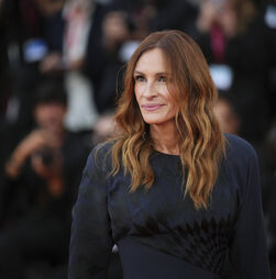 Julia Roberts: 'Um bónus de envelhecer é fazer papéis mais complexos'