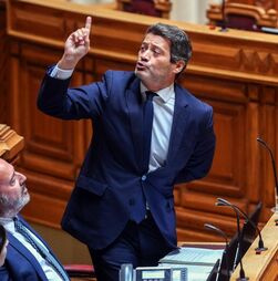 Ventura culpa Governo se Portugal chegar à greve geral