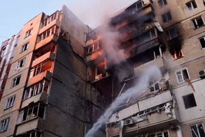 Ataque com mais de 800 drones abala Kiev e incendeia sede do Governo  