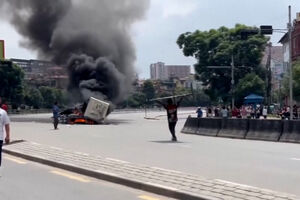 Primeiro-ministro do Nepal cede à pressão dos protestos violentos e demite-se  