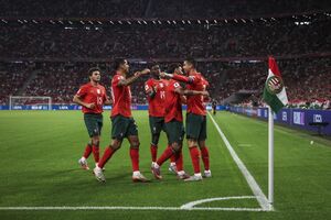 Portugal vence a Hungria por 3-2 na qualificação para o Mundial2026