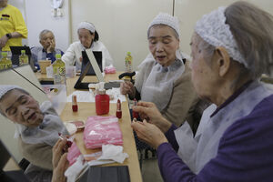 Número de centenários no Japão aproxima-se de 100 mil, com Shigeko Kagawa, de 114 anos, como a mais