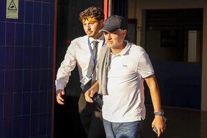 Mourinho em Lisboa, possível acordo com o Benfica
