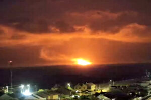 Vídeo mostra várias explosões em Gaza  