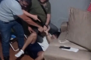 O momento em que líder de organização criminosa é capturado no Peru    