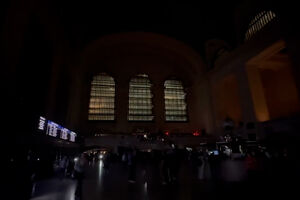 Apagão deixa Grand Central Station de Nova Iorque às escuras    