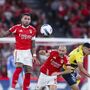 Benfica bate Gil Vicente e sobe provisoriamente ao segundo lugar