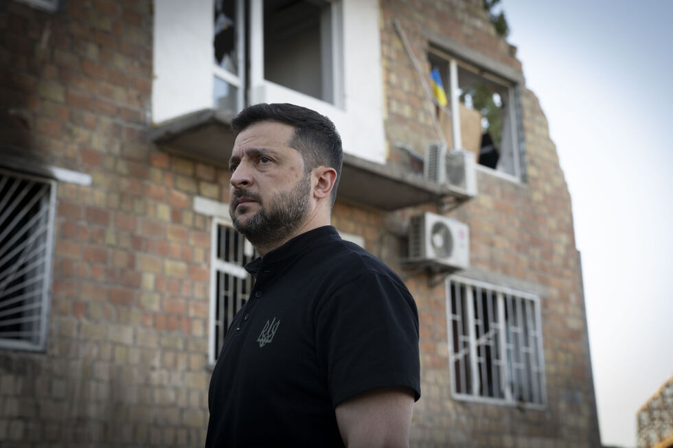 Zelensky rejeita encontro com Putin em Moscovo e propõe Kiev