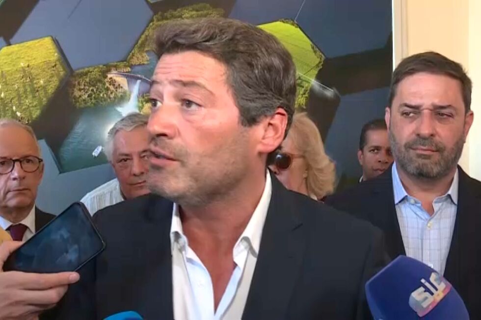 Ventura critica Montenegro por 'eleitoralismo' em vésperas de eleições autárquicas em Ansião