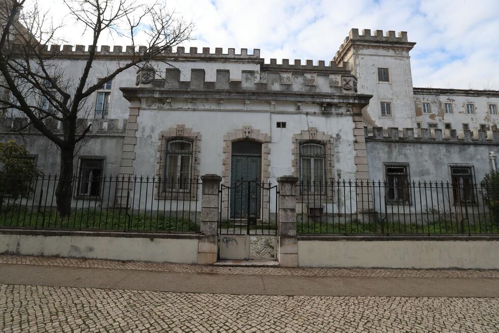 Petição contra hotel no Quartel da Graça, monumento nacional em Lisboa