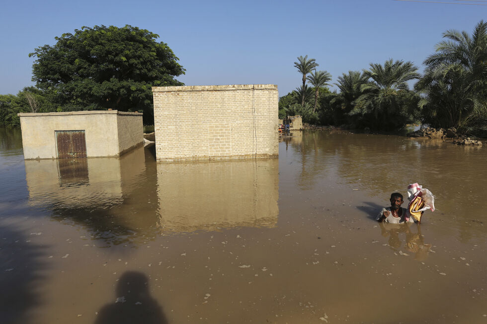 Inundações no Paquistão causam mais de mil mortos desde junho