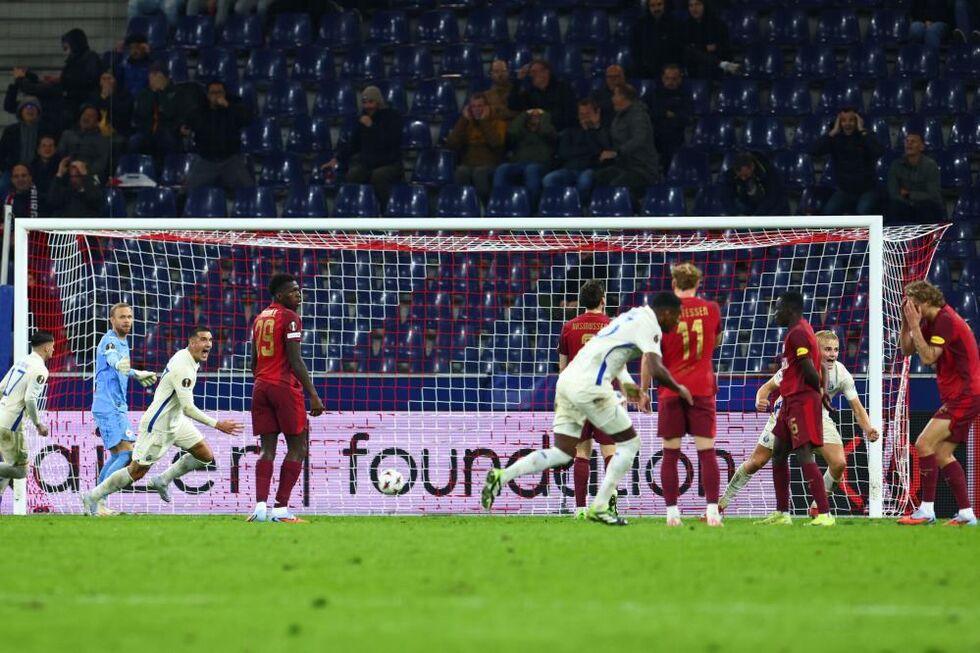 FC Porto vence o Salzburgo por 1-0 