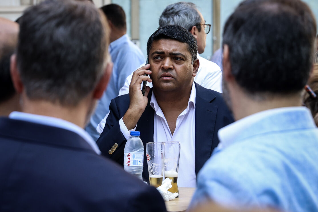Ângelo Pereira na arruada do Campo Pequeno. É presença constante na comitiva de Moedas
