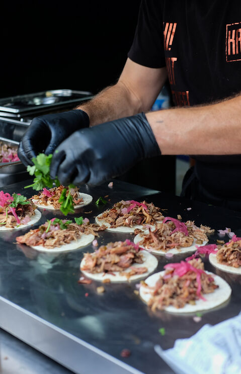 O evento no autodenominado 'Lisbon Beer District' (algo como 'o bairro cervejeiro de Lisboa') volta, tal como aconteceu em edições anteriores, a apostar forte na gastronomia a acompanhar a oferta cervejeira