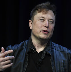 Em defesa de Kirk e contra o conteúdo trans, Musk abriu guerra à Netflix
