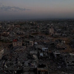Há acordo de cessar-fogo em Gaza. Mas o que fica para trás após 2 anos de guerra? 