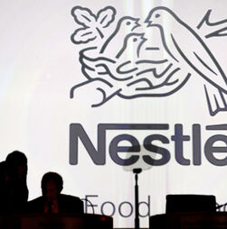 Portugal poderá não estar imune aos despedimentos de 16 mil trabalhadores da Nestlé em todo o mundo 
