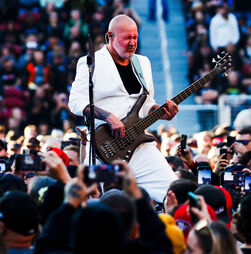 Sam Rivers, baixista dos Limp Bizkit, morre aos 48 anos