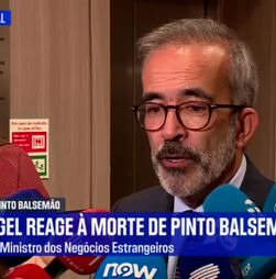 'Criou uma verdadeira democracia ocidental', diz Rangel sobre Francisco Pinto Balsemão