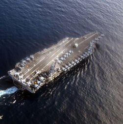 O que é o USS Gerald R. Ford, o porta-aviões com capacidade nuclear que Trump enviou para as Caraíbas?