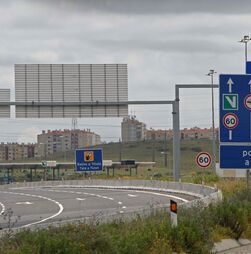 Portagens devem subir 2,3% em 2026