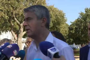José Luís Carneiro destaca “avanço significativo” do PS nas sondagens das autárquicas em Lisboa 