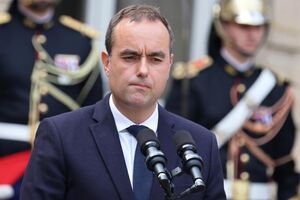 Sébastien Lecornu mantém feriados em França
