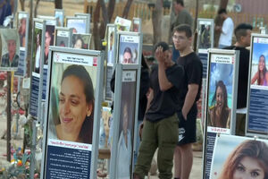 Vítimas dos ataques de 7 de Outubro que estavam no festival de música Nova recordadas em memorial 