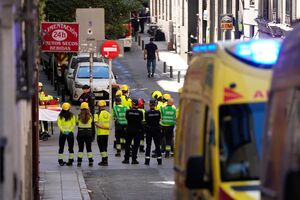 Desabamento de prédio em Madrid causa feridos e desaparecidos