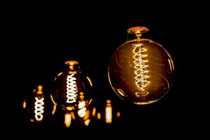 luz, eletricidade