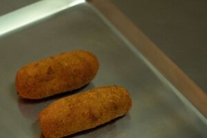 Quackette, croquetes de pato do chef Rodrigo Castelo no Quack Shack em Lisboa