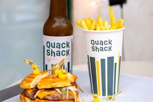 Numa época de explosão dos  "smash burgers", Rodrigo Castelo decidiu apostar em hambúrgueres de carne de pato