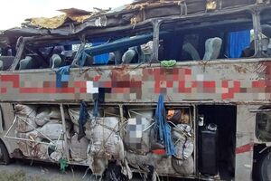 Acidente de autocarro faz mortos em Pernambuco, Brasil