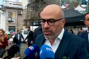 “É uma das figuras cimeiras dos últimos 50 anos em Portugal”, diz Miguel Pinto Luz sobre Francisco Pinto Balsemão 