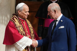 Rei Carlos III e Papa Leão XIV marcam encontro histórico no Vaticano