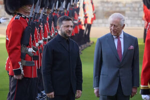 Zelensky encontra-se com o rei Carlos III no Castelo de Windsor
