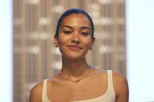 Olivia Dean começou a carreira entre 2017 e 2018