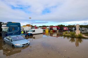 Inundações em Faro causam prejuízos após precipitação intensa