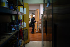 Paralisação nos EUA agrava riscos na saúde e assistência alimentar a milhões de pessoas