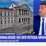 Governo 'não se vai desviar um milímetro do objetivo de ter uma lei da nacionalidade exigente', garante Hugo Soares