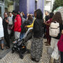 Dezenas à porta do IHRU desde madrugada para apoios à renda da casa