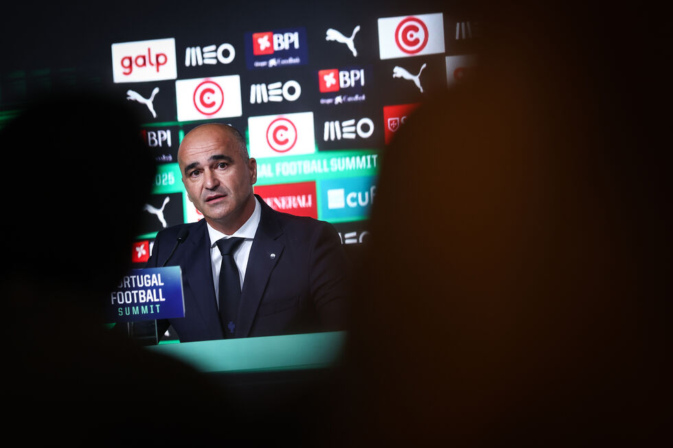 Roberto Martínez anuncia convocados para jogos de Portugal com Irlanda e Hungria