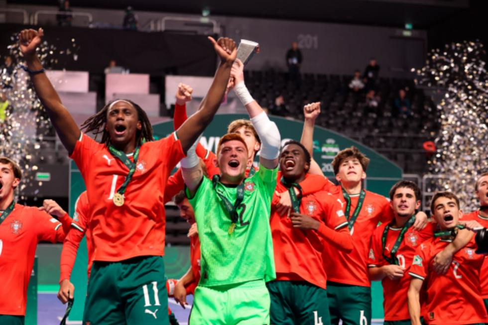 Portugal bicampeão da Europa de sub-19 bate Espanha com golo de Tchuda em Chisinau