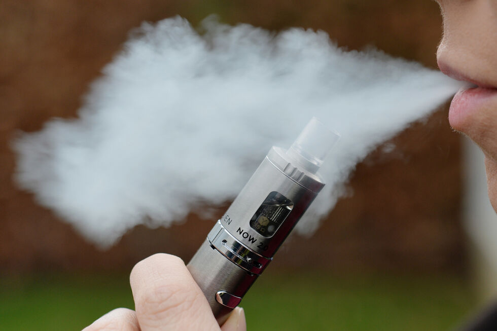 OMS alerta para uso crescente de cigarros eletrónicos entre crianças