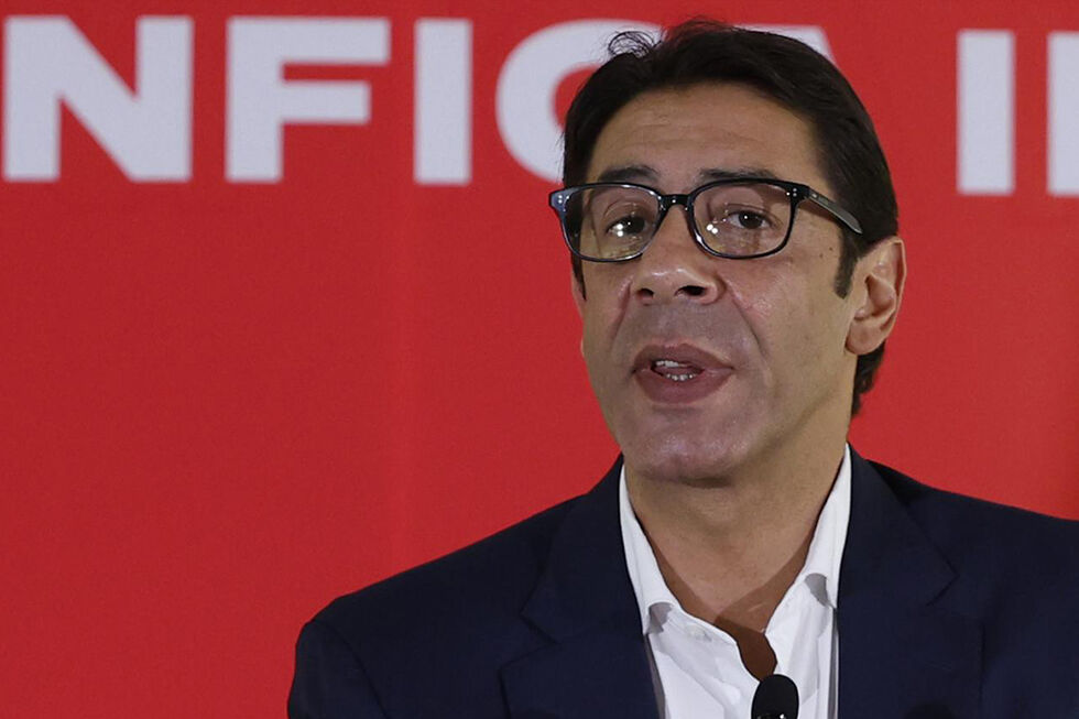 Benfica nega conhecimento de Rui Costa sobre pagamentos da Rússia