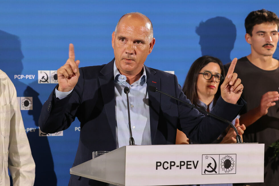 Paulo Raimundo discursa após resultados das autárquicas