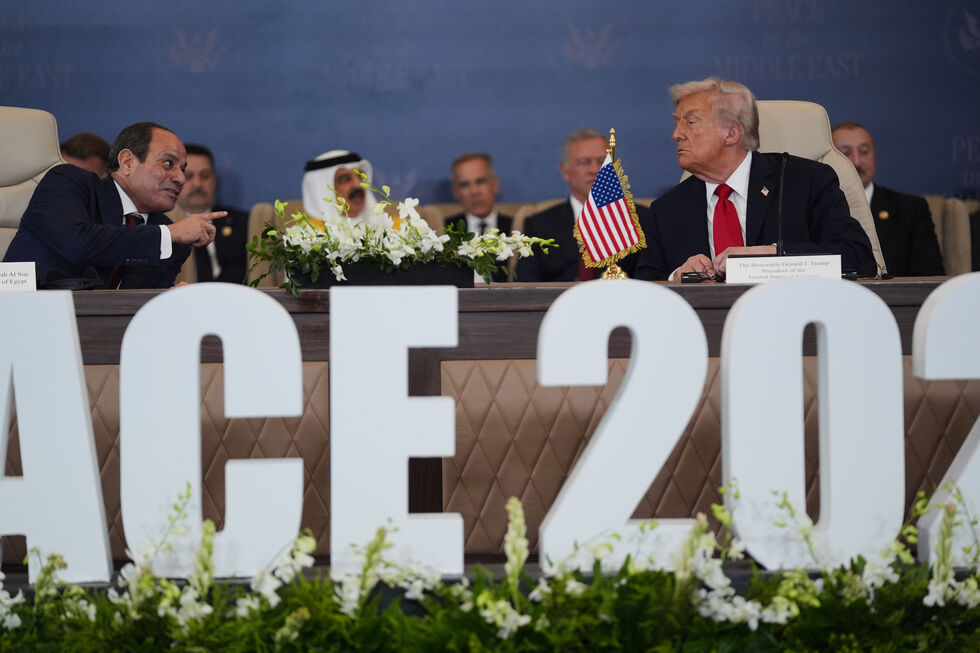 Abdel Fattah El-Sissi e Trump discutem paz no Médio Oriente em 2020