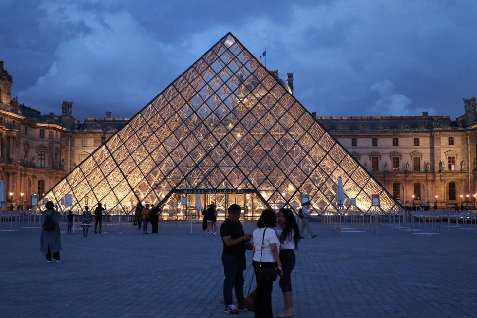 Museu do Louvre vai reforçar a segurança
