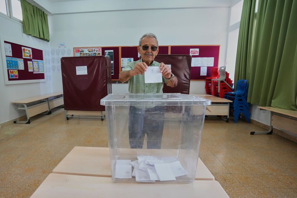 Eleições no Chipre: voto decide futuro das relações com a Turquia e a UE